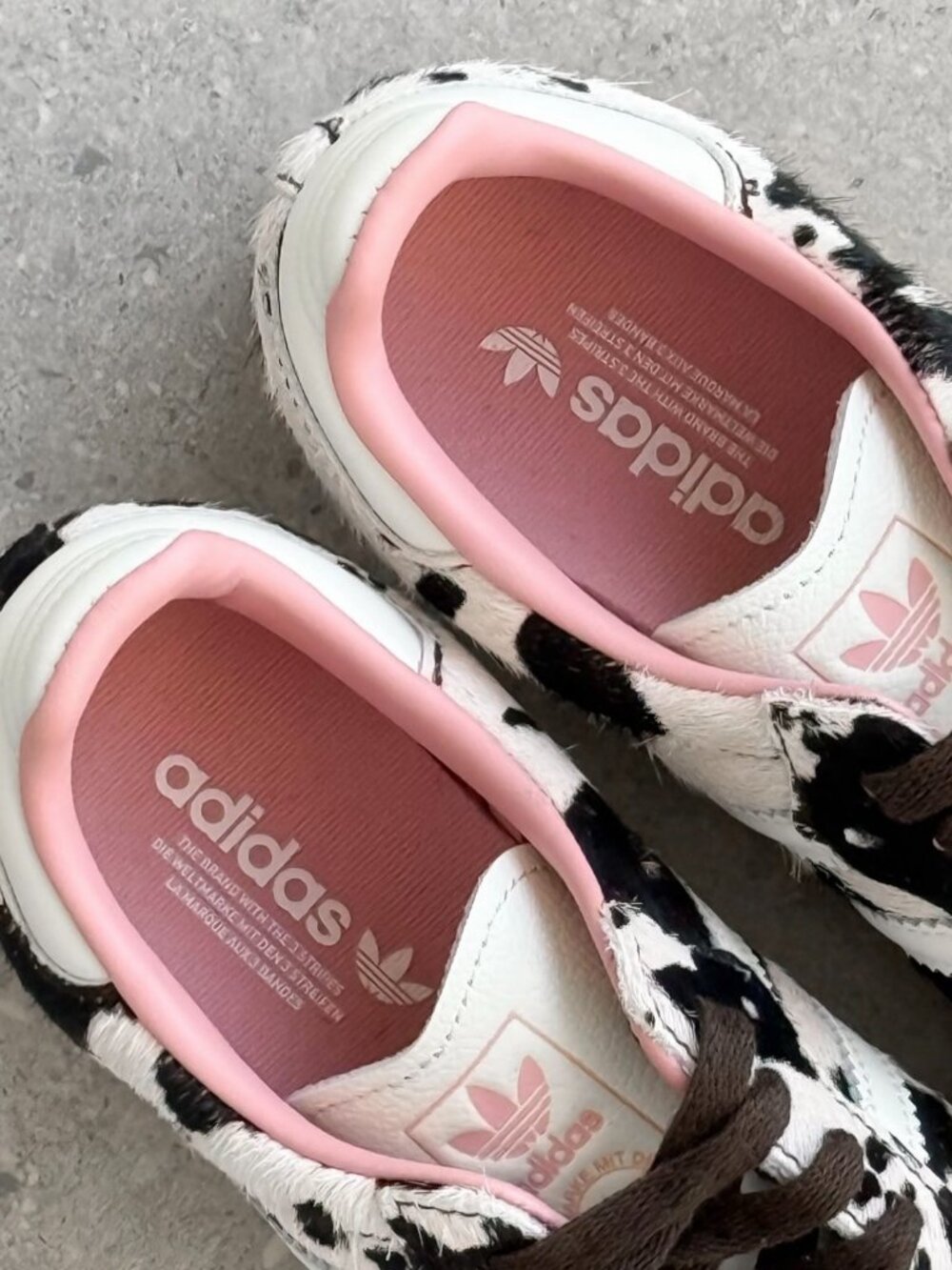 Adidas Samba OG Womens Sneaker (Cow Print, Gum) - Picture 3 of 5